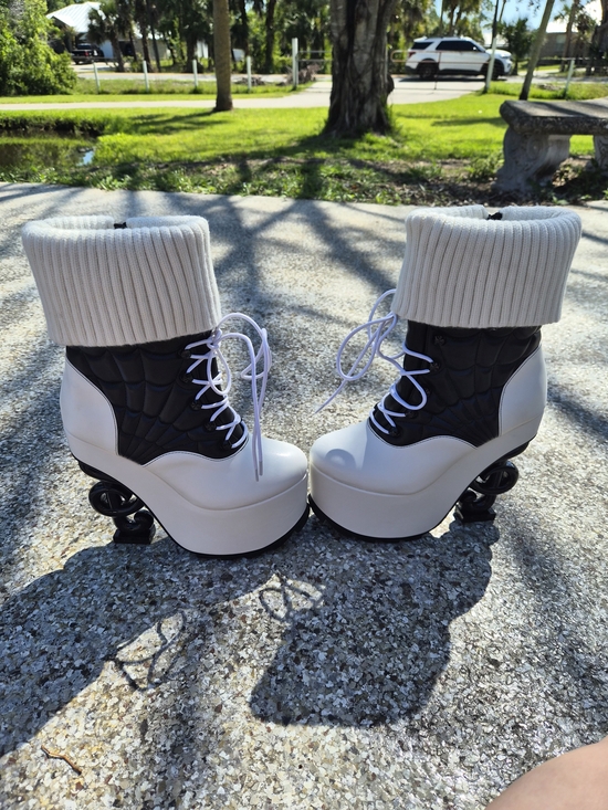 Dolls Kill Shoes - Chunky Platform Monster High- White and Black